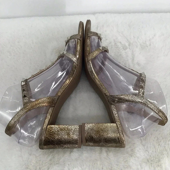 Vaneli Midge Sandal In Platino Metallic Block Heel Studded NWOT Size 9.5 N - Picture 7 of 11